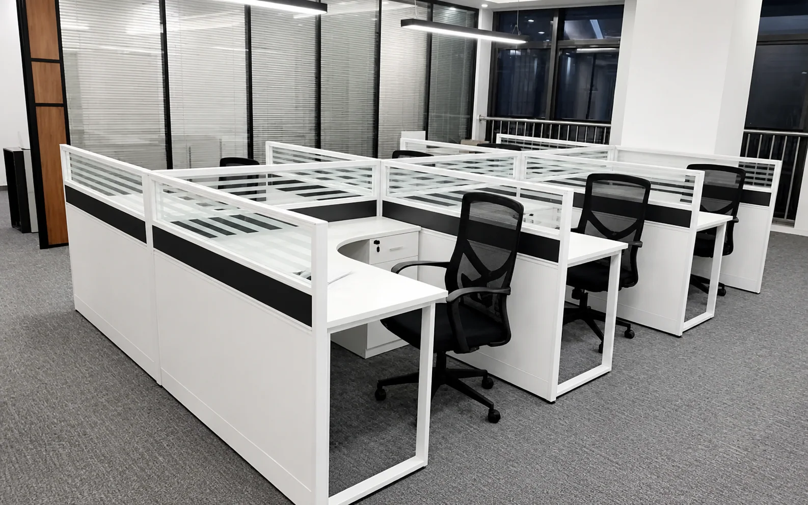 White frame panel workstation system