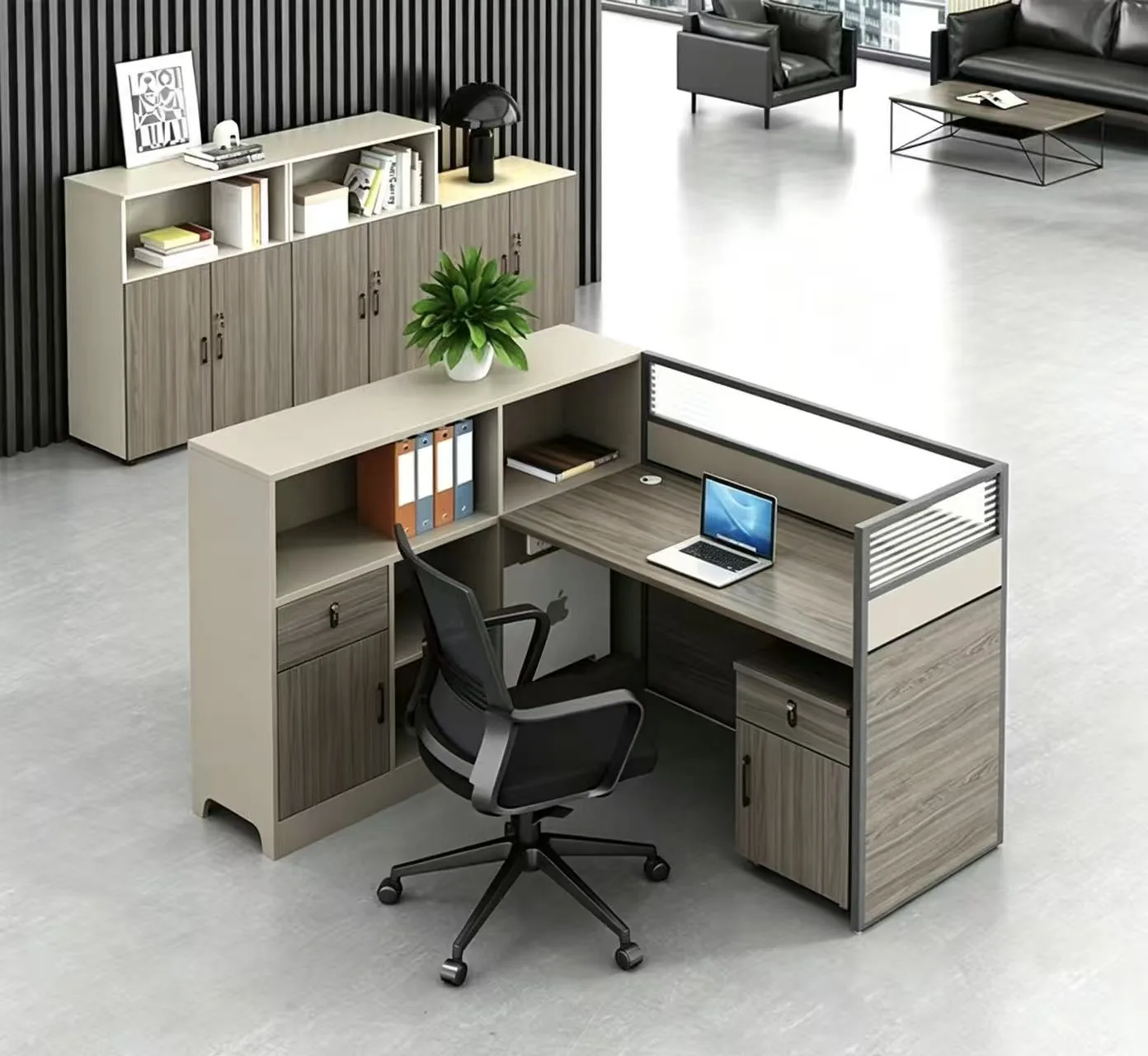 Staff workstation with hutch
