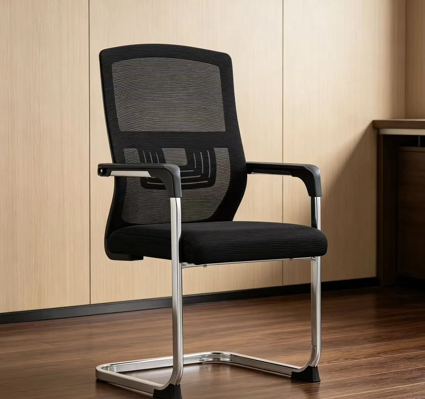 Black mesh guest chair