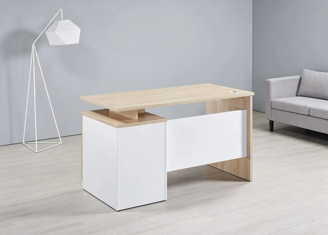 White-wood staff desk