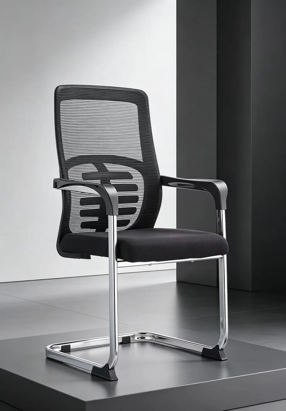 Black mesh meeting chair