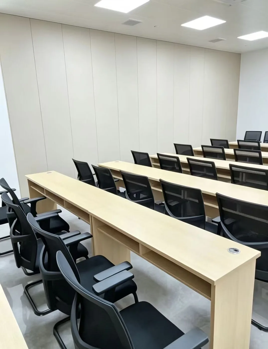 Training classroom desks