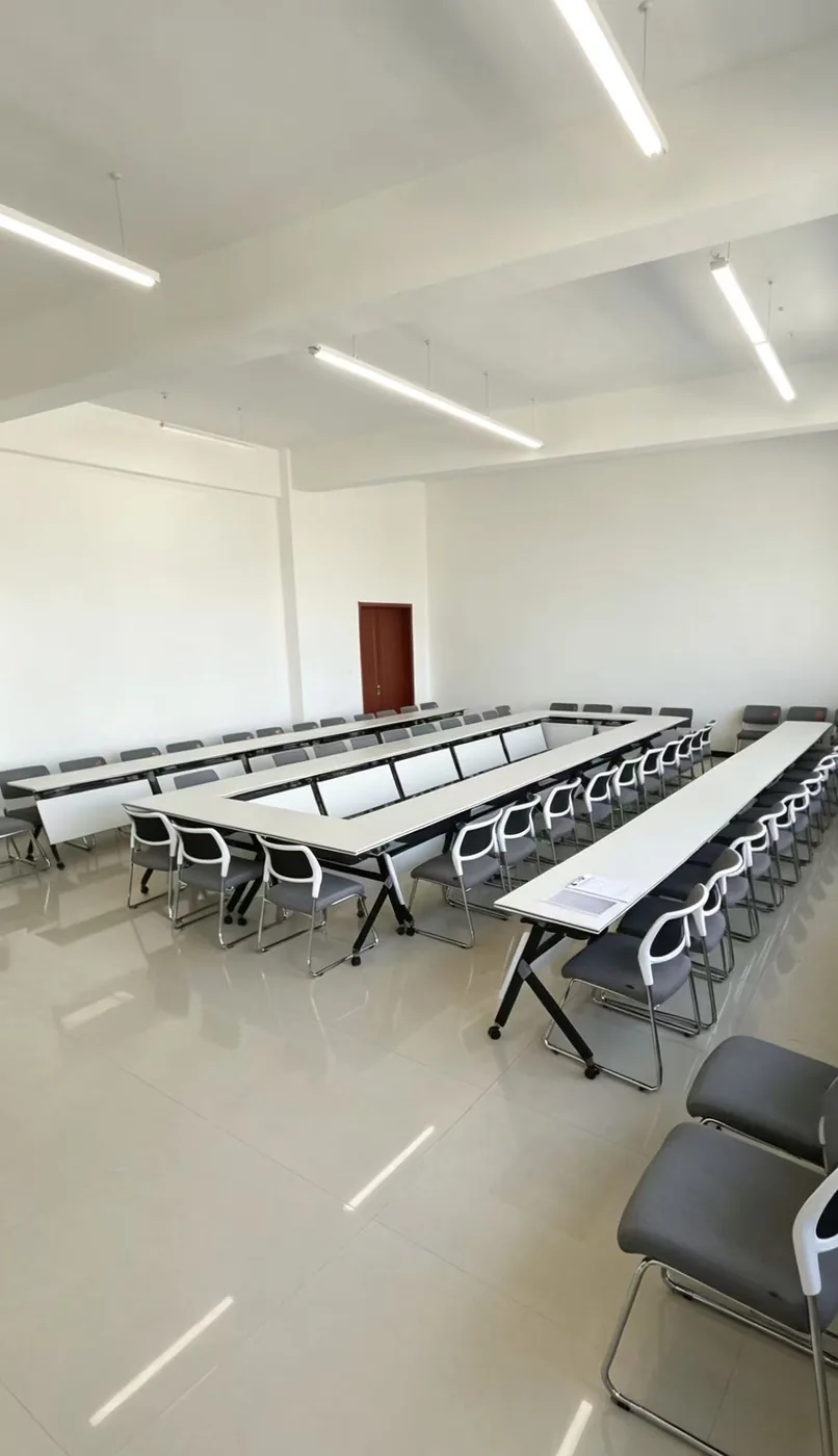 Training classroom tables